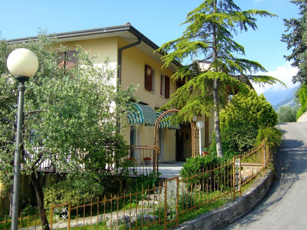 Residence San Vito Brenzone sul Garda Exterior photo